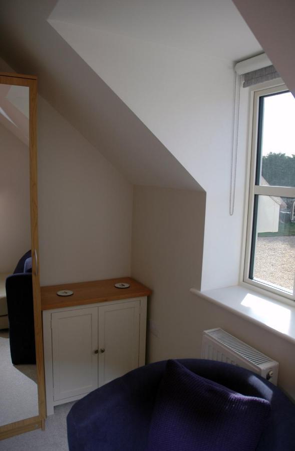 The Starting Gate, Bruton Apartment Luaran gambar